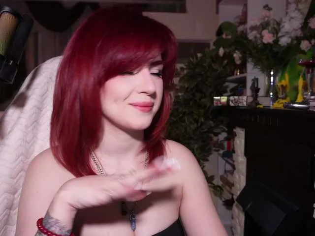 Live sex webcam photo for ChristieWade #292396874