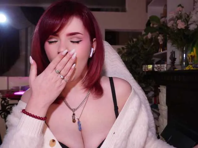 Live sex webcam photo for ChristieWade #292403900