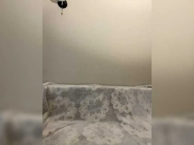 Live sex webcam photo for Christine692 #277215718