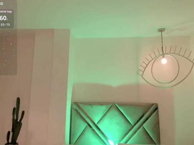 Live sex webcam photo for ChristineFord #292356507