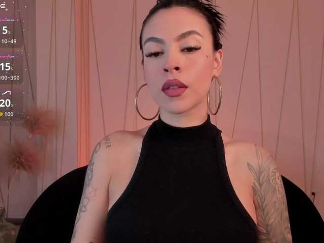 Live sex webcam photo for ChristineFord #292361823