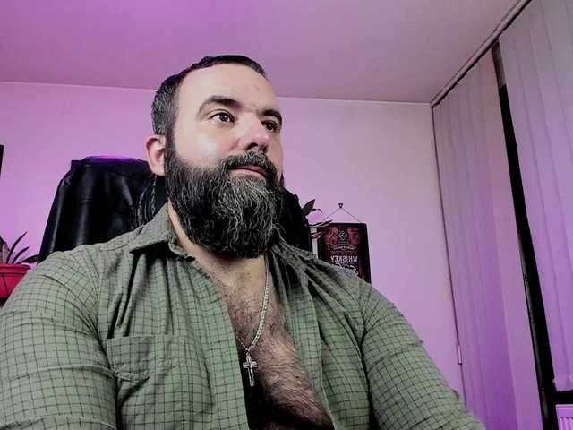 Live sex webcam photo for ChristophJ #290389672