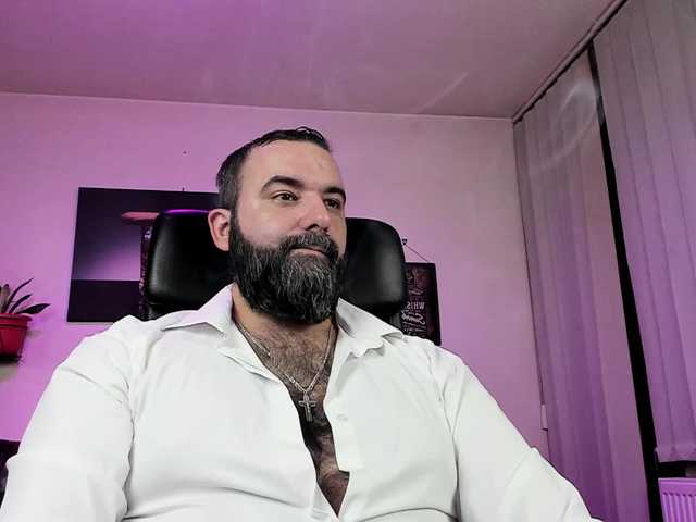 Live sex webcam photo for ChristophJ #290610488