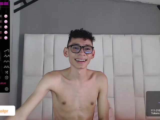 Live sex webcam photo for ChristopherAngel #275700630