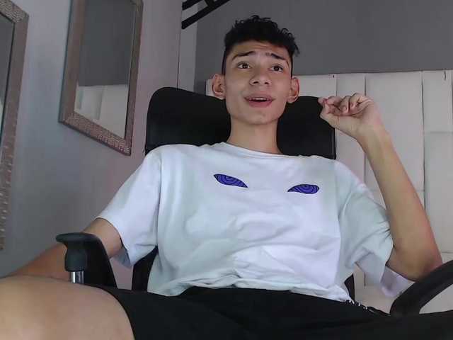 Live sex webcam photo for ChristopherAngel #275746170