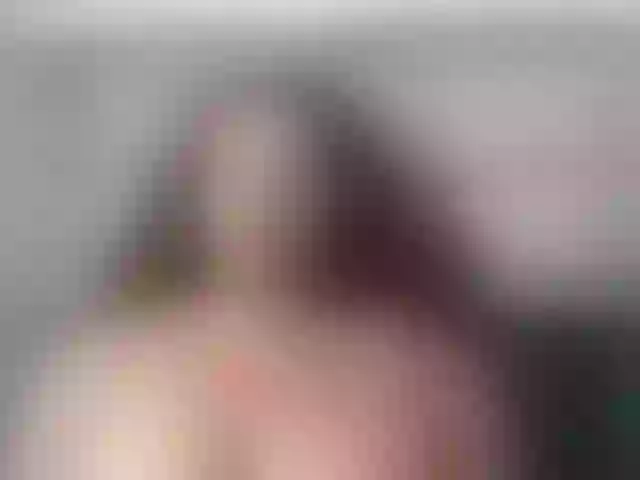 Live sex webcam photo for ChubbyDee4D #290267758