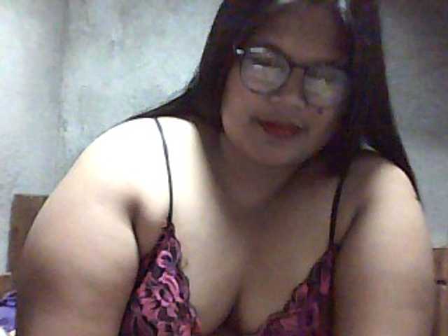 Live sex webcam photo for Chubbylecious #276811088