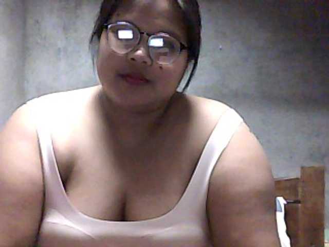 Live sex webcam photo for Chubbylecious #277307170