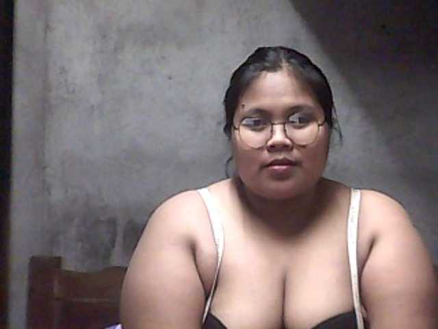 Live sex webcam photo for Chubbylecious #290155391