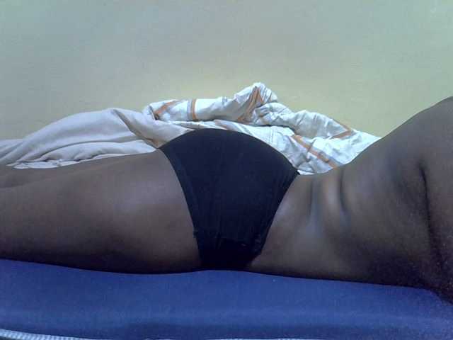 Live sex webcam photo for Ciera-queen #291765596