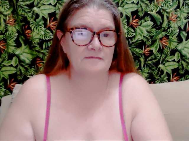 Live sex webcam photo for Cindiliscious #277678129