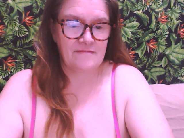 Live sex webcam photo for Cindiliscious #278160611