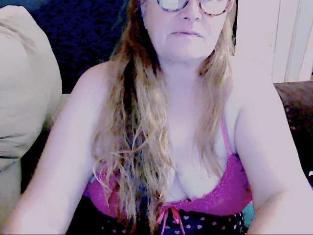 Live sex webcam photo for Cindiliscious #290648801