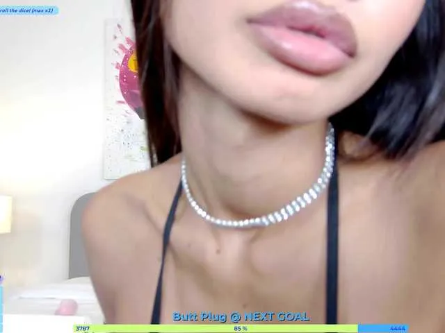 Live sex webcam photo for CindyBKK #273653049