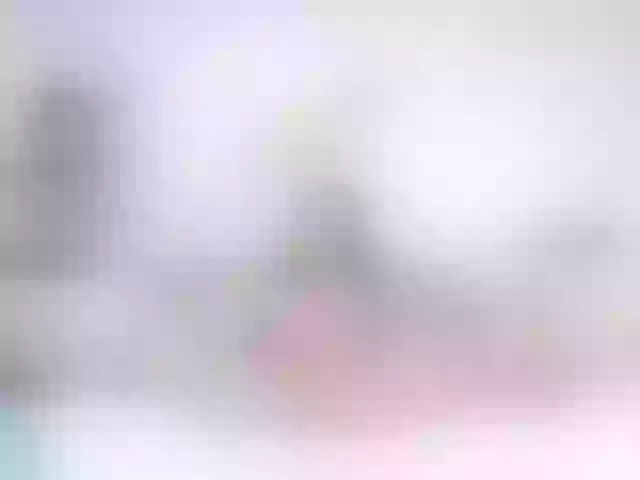 Live sex webcam photo for CindyBKK #290334394