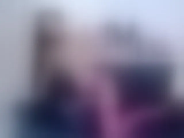 Live sex webcam photo for CindyBKK #293949124