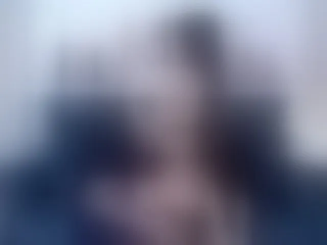 Live sex webcam photo for CindyBKK #293954525
