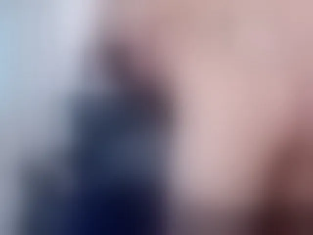 Live sex webcam photo for CindyBKK #294106787