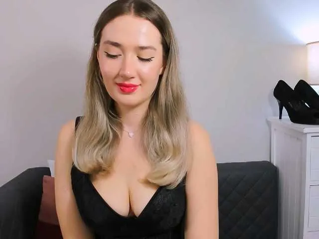 Live sex webcam photo for CindyFitness #277208809