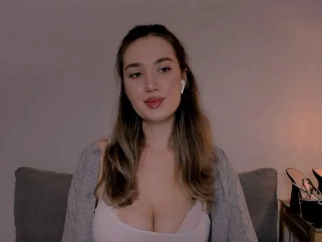 Live sex webcam photo for CindyFitness #292171467