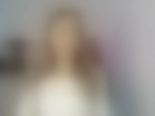 Live sex webcam photo for CindyGlam #292772877
