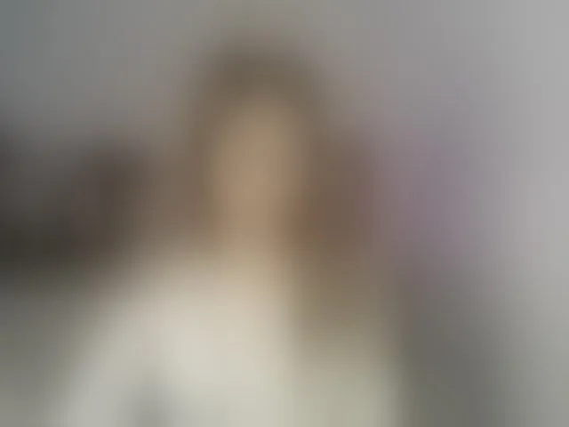 Live sex webcam photo for CindyGlam #293000837