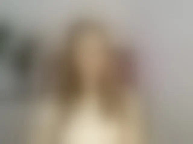 Live sex webcam photo for CindyGlam #293778021