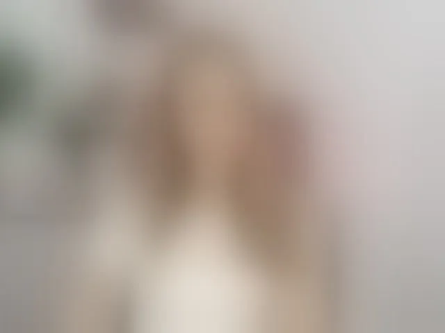 Live sex webcam photo for CindyGlam #293913338