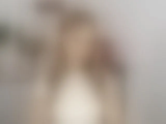 Live sex webcam photo for CindyGlam #294029531