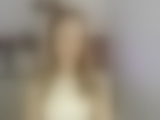 Live sex webcam photo for CindyGlam #294189951