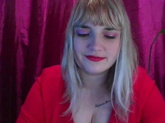 Live sex webcam photo for CindyLeeman #272736250