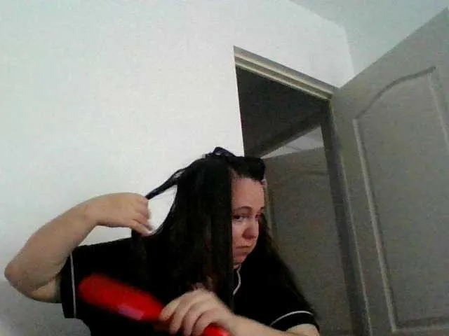 Live sex webcam photo for CindySor #276352179