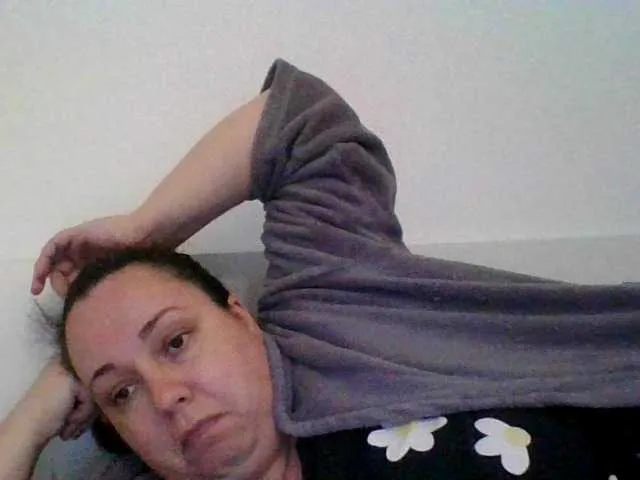 Live sex webcam photo for CindySor #276772584