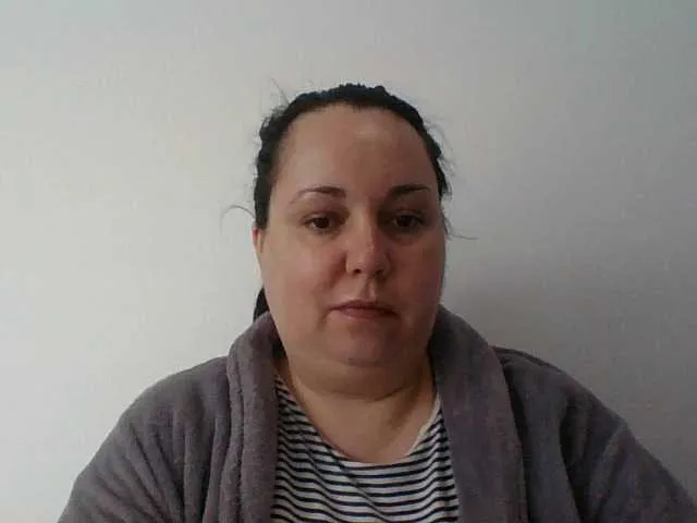 Live sex webcam photo for CindySor #277296255