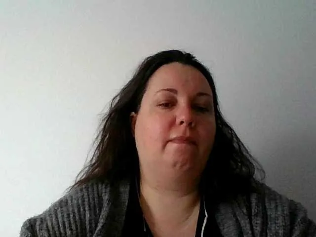 Live sex webcam photo for CindySor #277460204