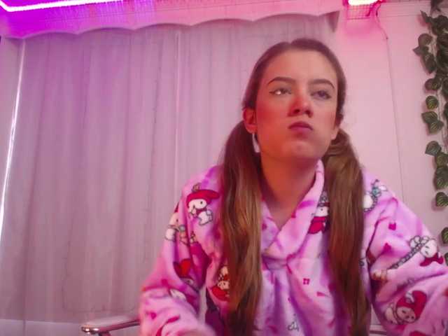 Live sex webcam photo for Cindyrellalc #272777488