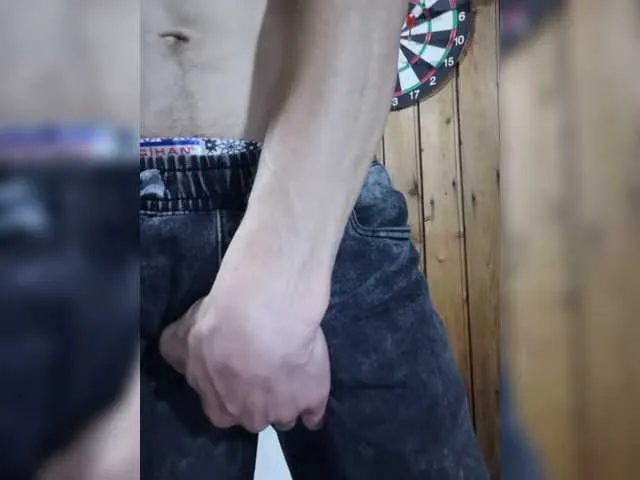 Live sex webcam photo for Cinnamonb #278161536