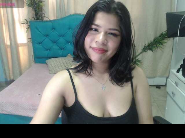 Live sex webcam photo for CintiaWilson #277230572