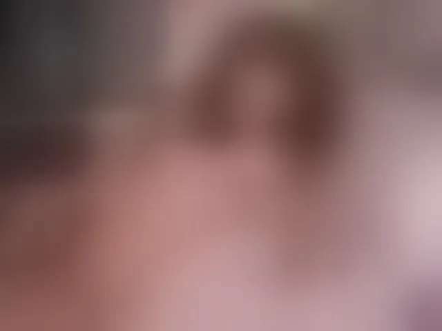 Live sex webcam photo for CissyGlitter #292499911