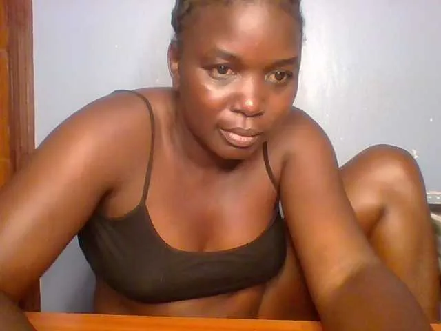 Live sex webcam photo for Citiebaby #294273620