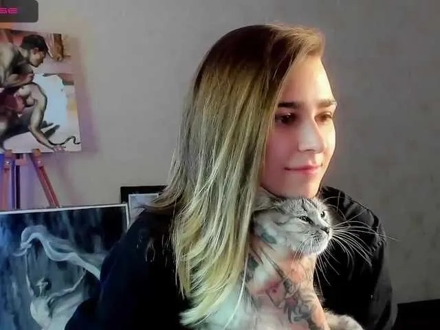 Live sex webcam photo for CitrusLoveOne #273859144