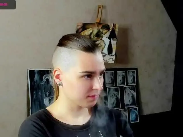 Live sex webcam photo for CitrusLoveOne #274165710