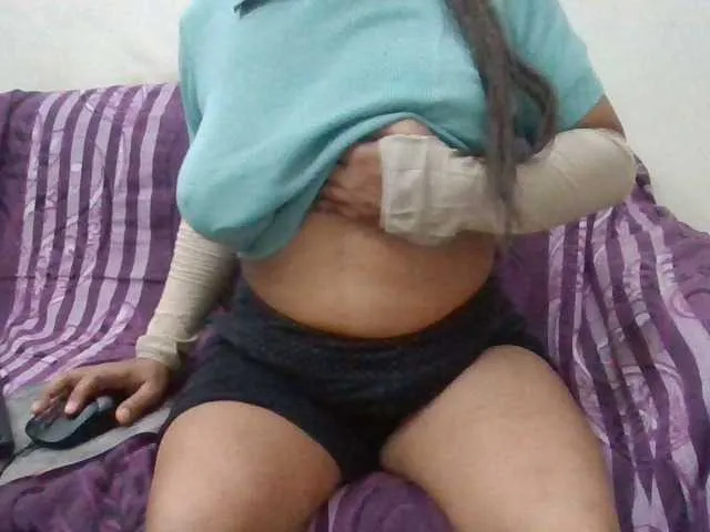 Live sex webcam photo for Citypie0311 #290149832