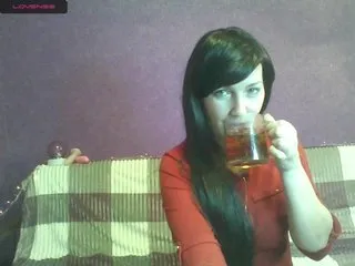 Live sex webcam photo for CladkayaBylos #200349376