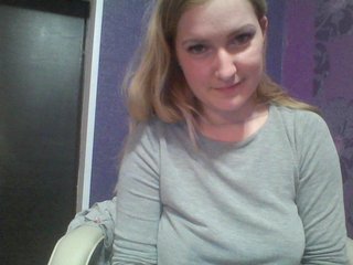 Live sex webcam photo for CladkayaBylos #215354680