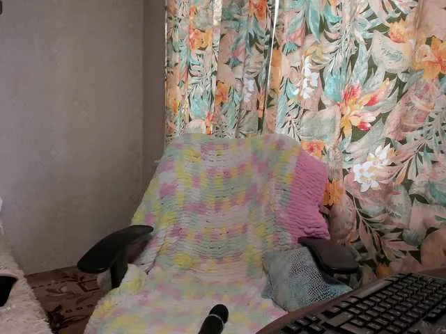 Live sex webcam photo for ClairSam #276326588