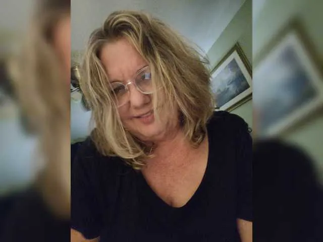 Live sex webcam photo for ClaireDream #274511361