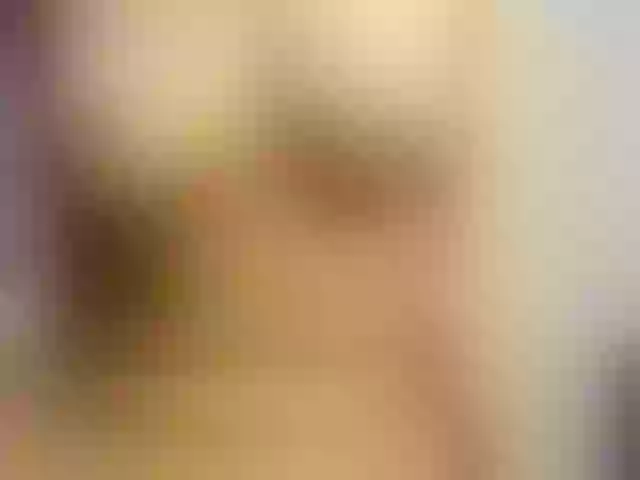 Live sex webcam photo for ClaraDalia #277988652