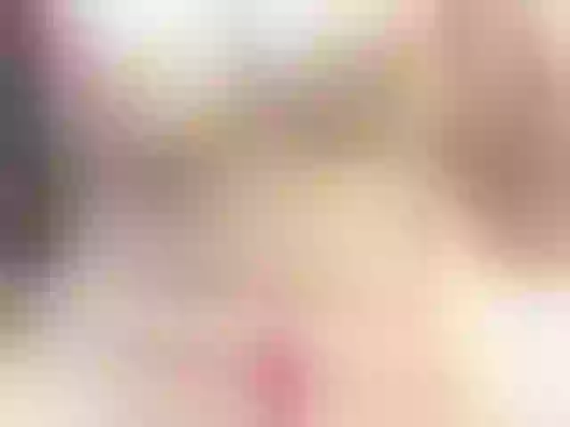Live sex webcam photo for ClaraDalia #278283074