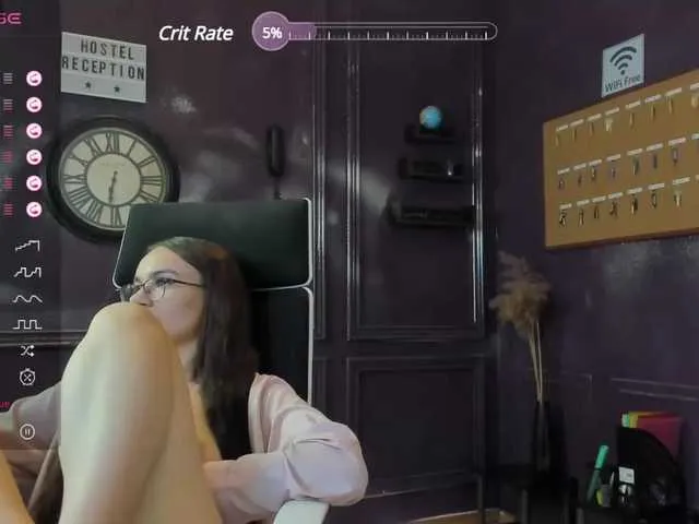 Live sex webcam photo for ClaraDevil #277088046